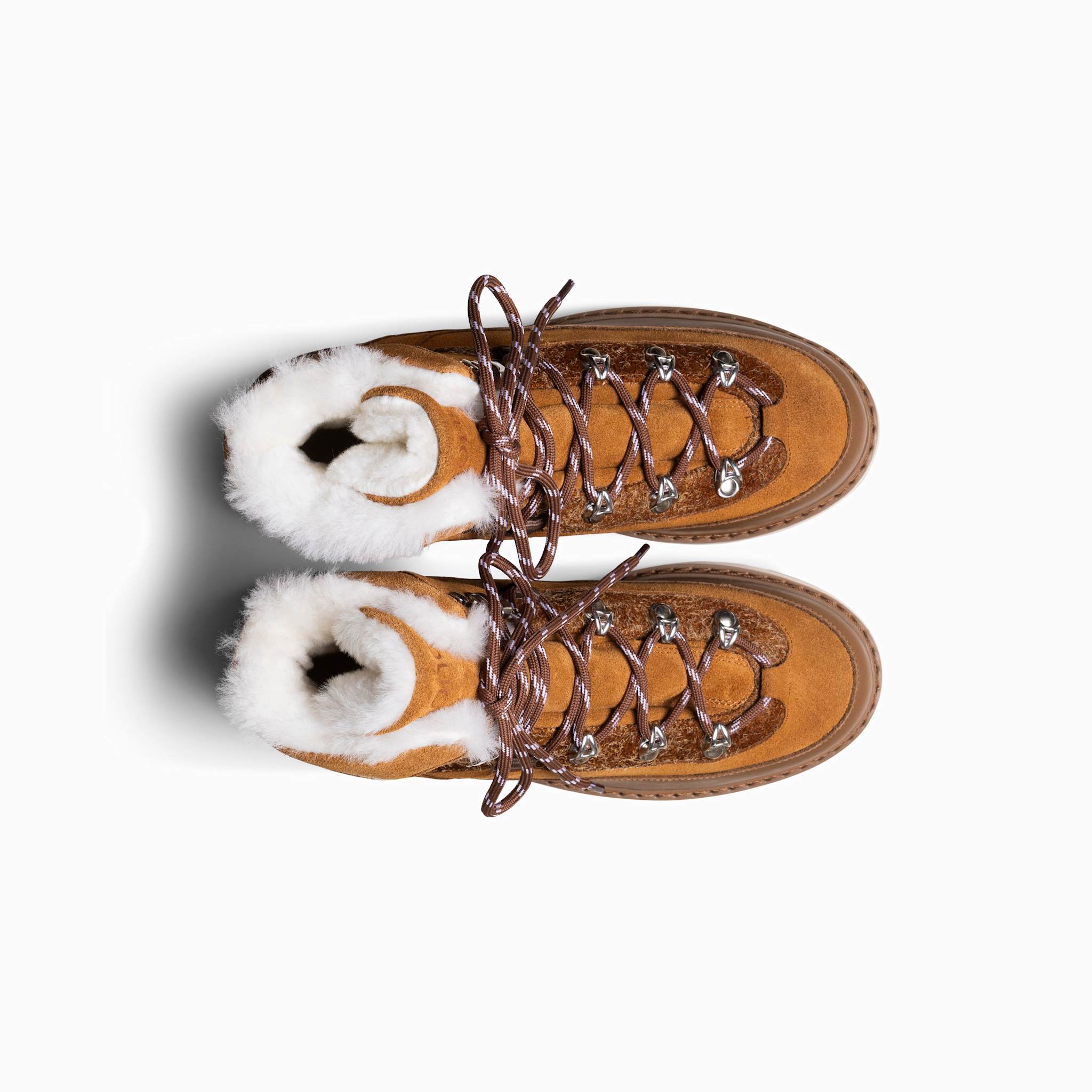 Tag Cap - Beige pluma - Woman – handcrafted by mono made in Portugal