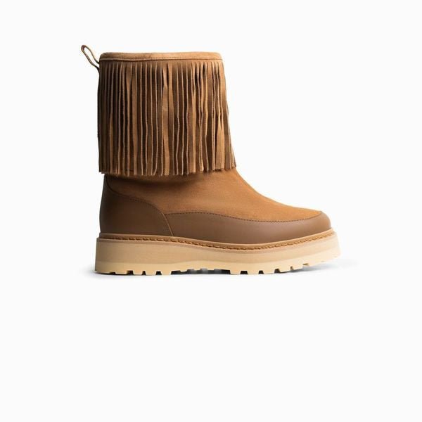 Tag boot fringes X We Norwegians vol. 2 - Cognac Woman – handcrafted by mono made in Portugal
