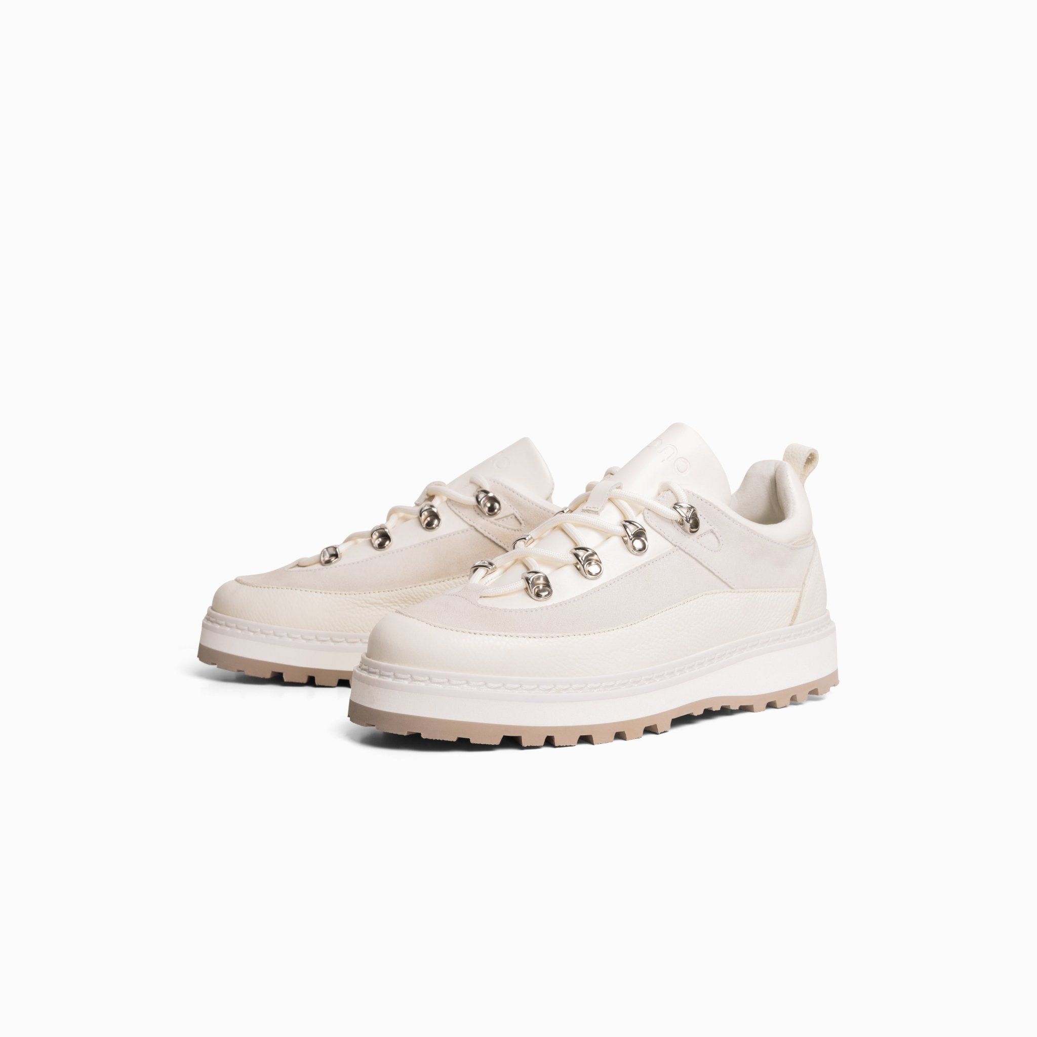 Tag cap low - White - Woman – handcrafted by mono made in Portugal