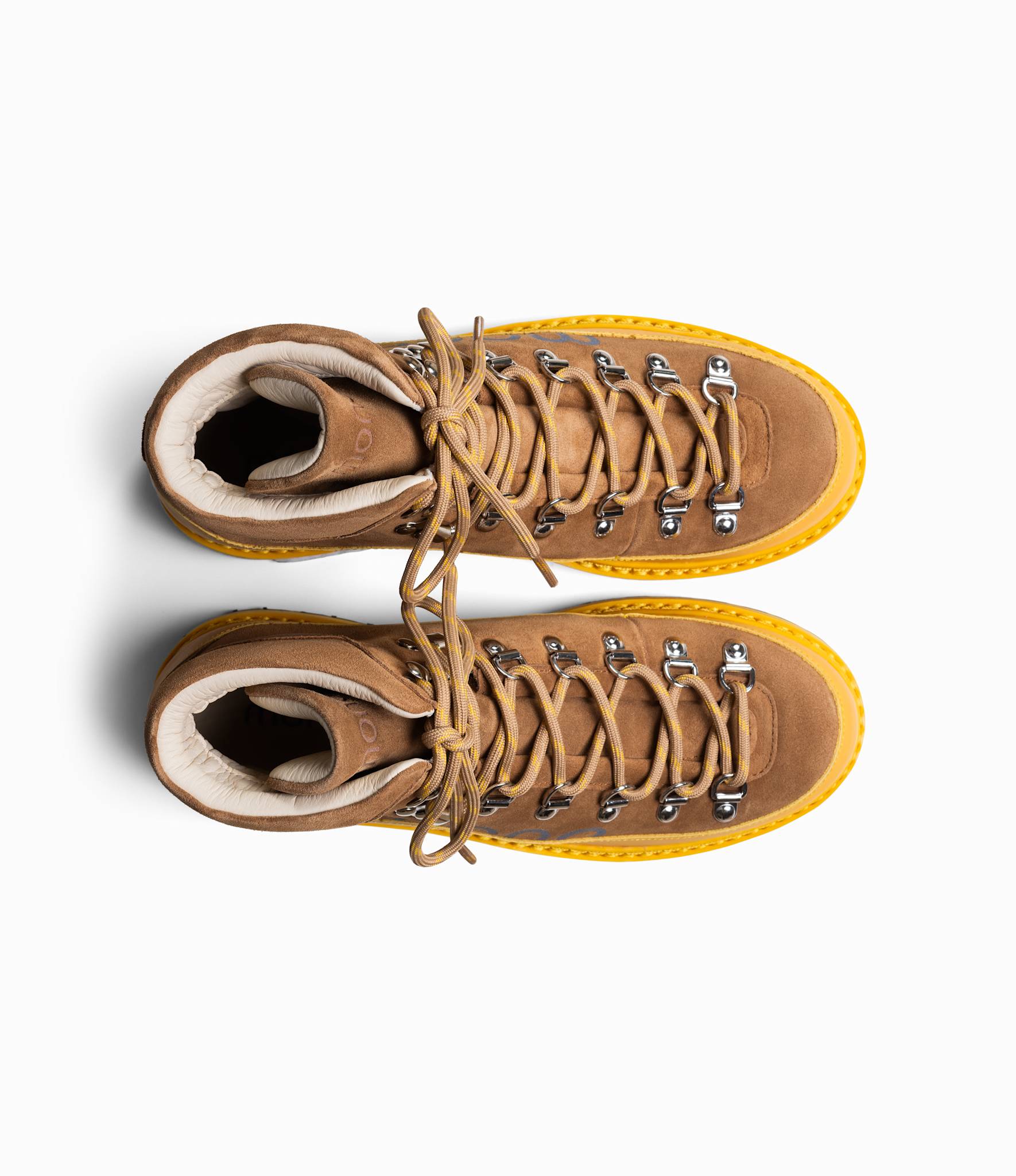 Vidda shearling - Cognac yellow Woman – handcrafted by mono made in Portugal